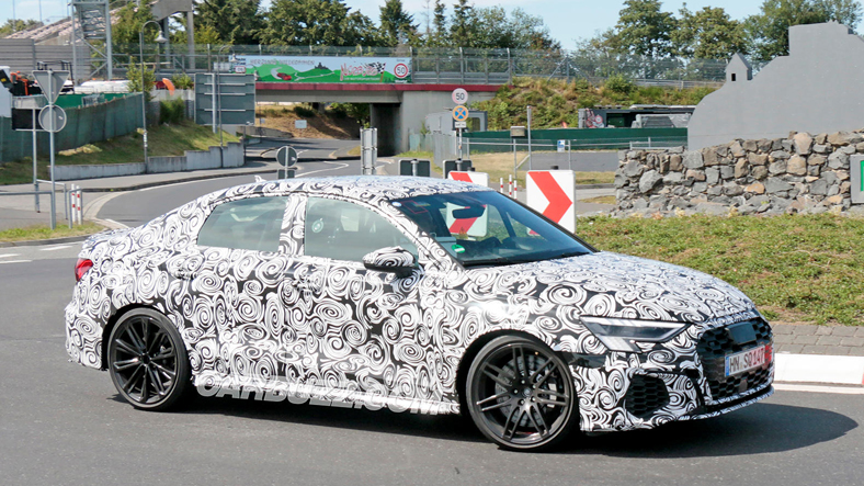 Audi RS3 Berlina Rivelate le Nuove immagini