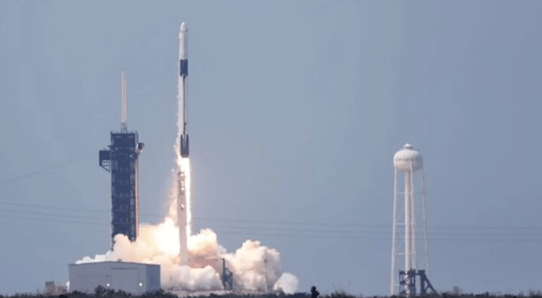 SpaceX: Missione Crew-1 inizierà sta notte