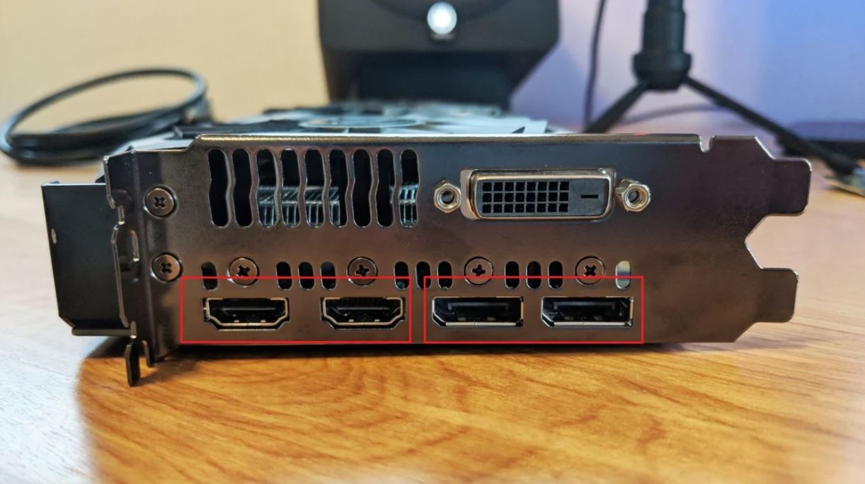 HDMI o DisplayPort: quale devo usare per il monitor del mio computer?