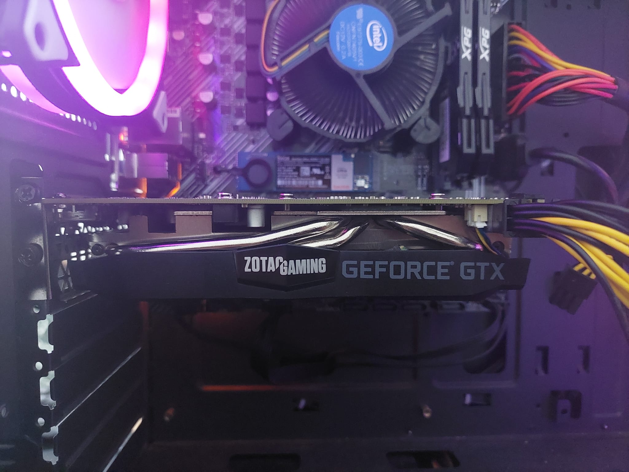 Che cos’è Coil Whine?