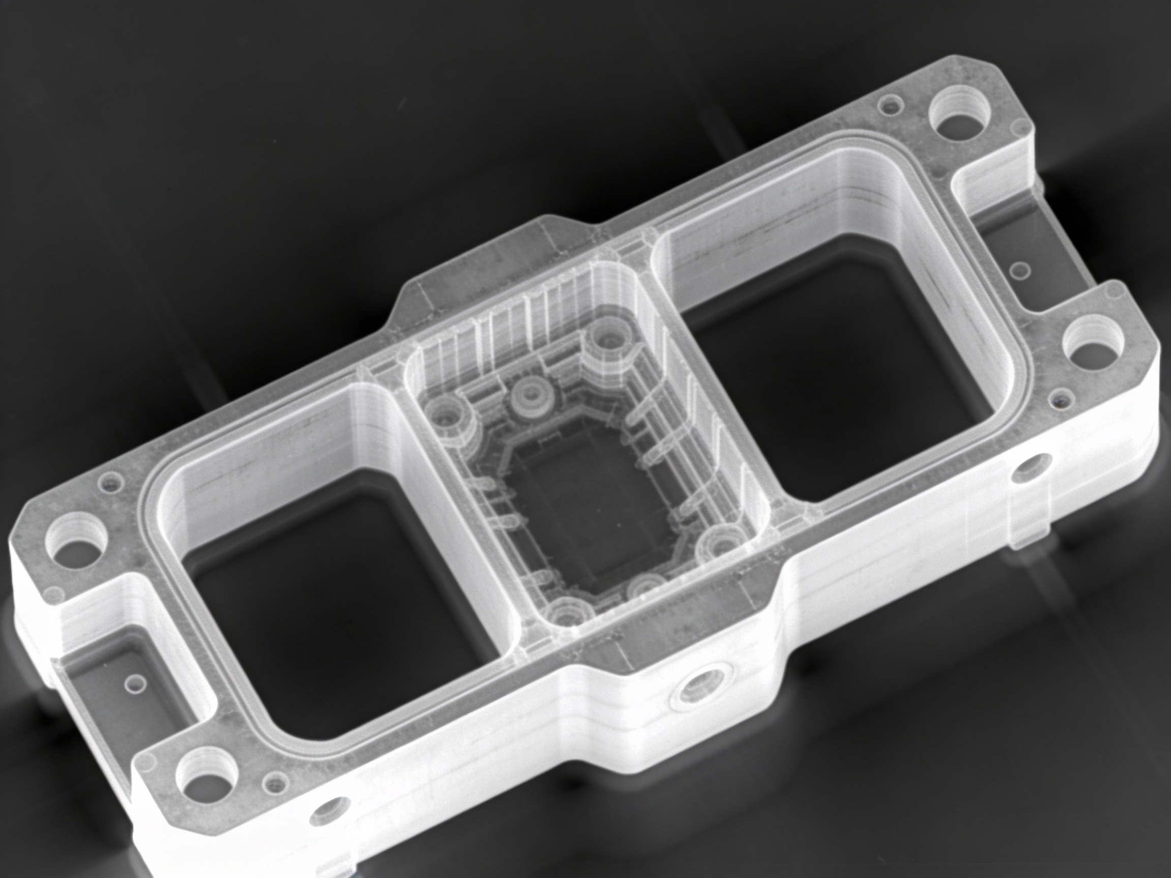 Raggi X e Difetti di Alluminio: Come la Radiografia Rivela Porosità e Ritiri